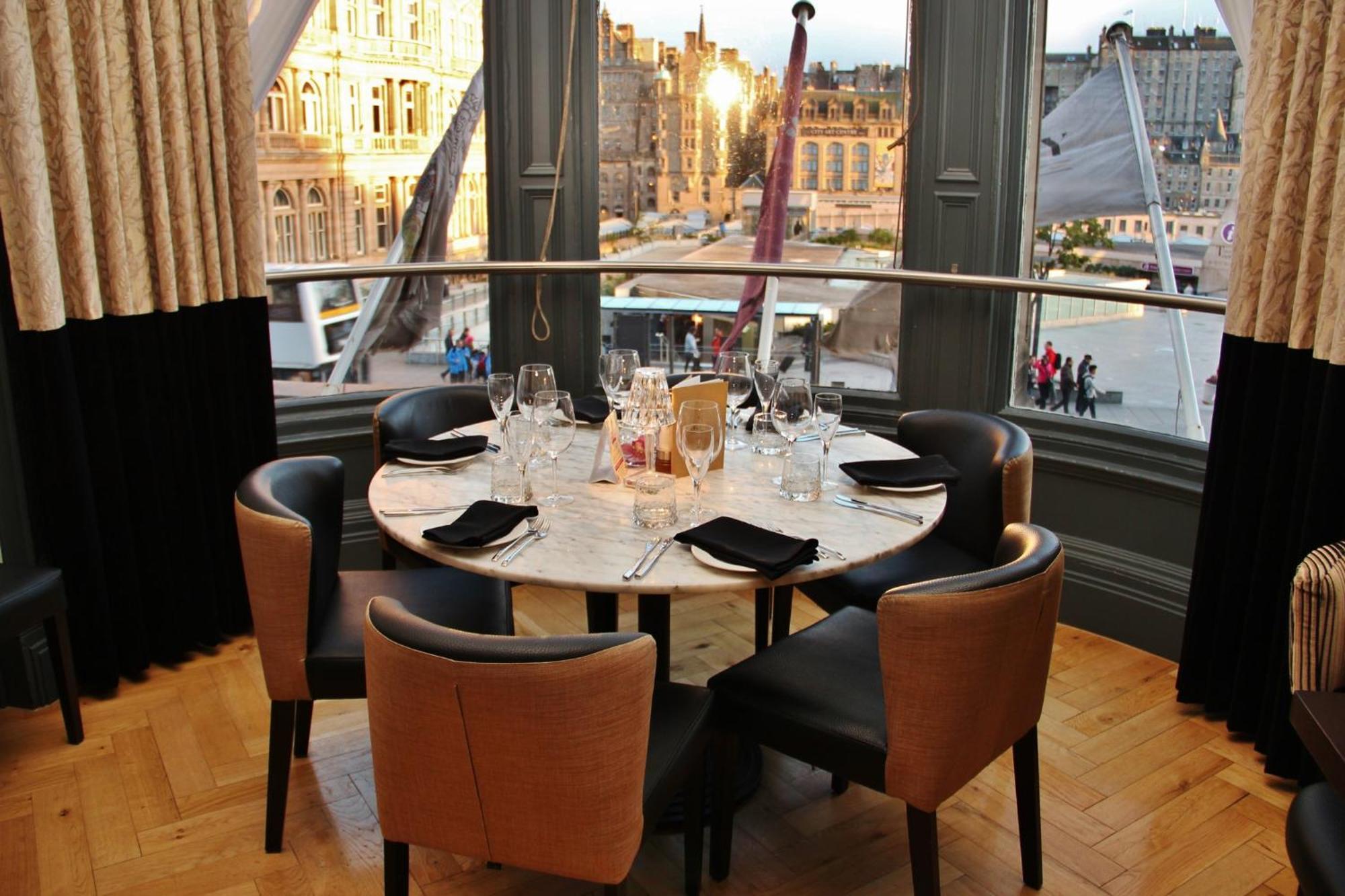 Hotel Indigo - Edinburgh - Princes Street By Ihg Luaran gambar